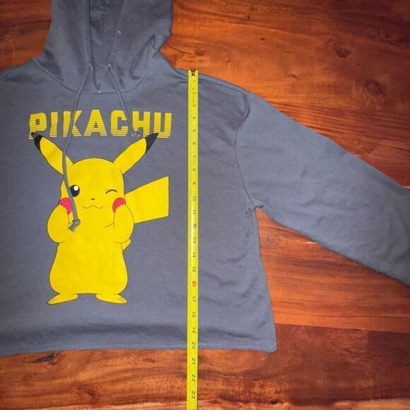 Pokémon Pikachu cropped lightweight hoodie sz 2X - Picture 6 of 7